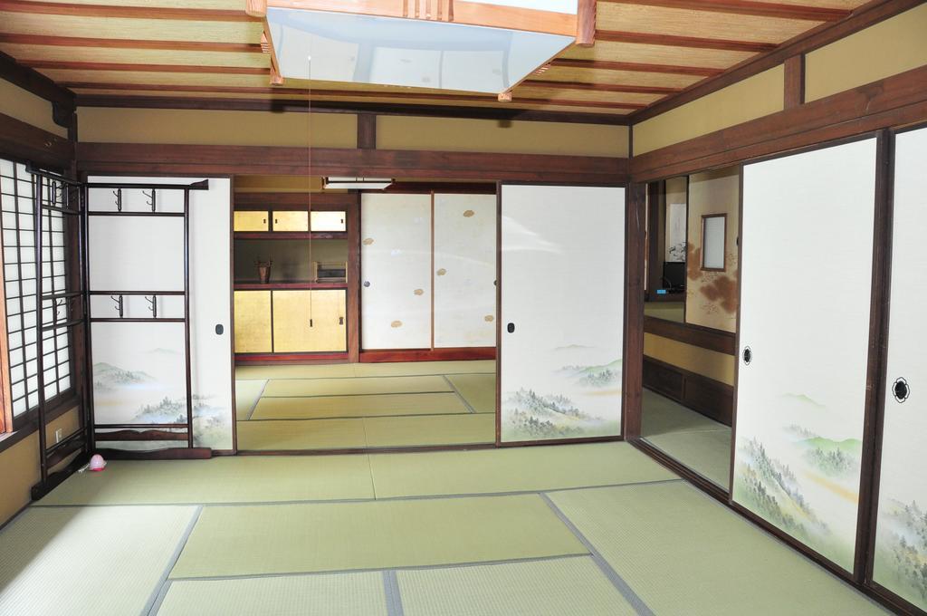 Yokohama Fujiyoshi Izuten Ито Екстериор снимка