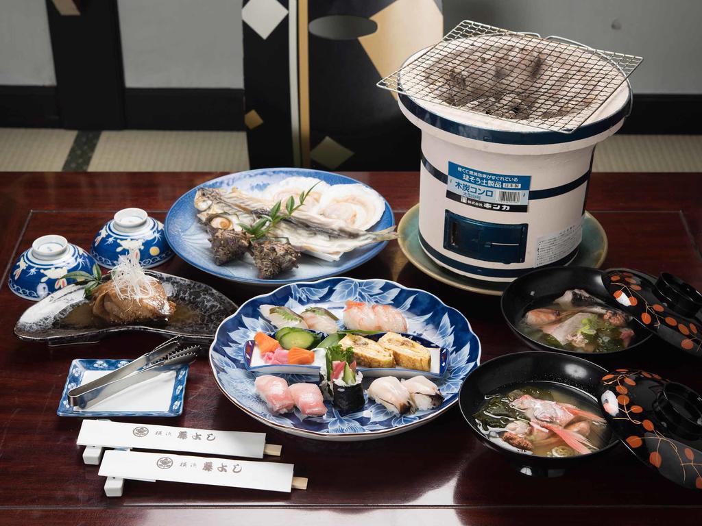 Yokohama Fujiyoshi Izuten Ито Екстериор снимка